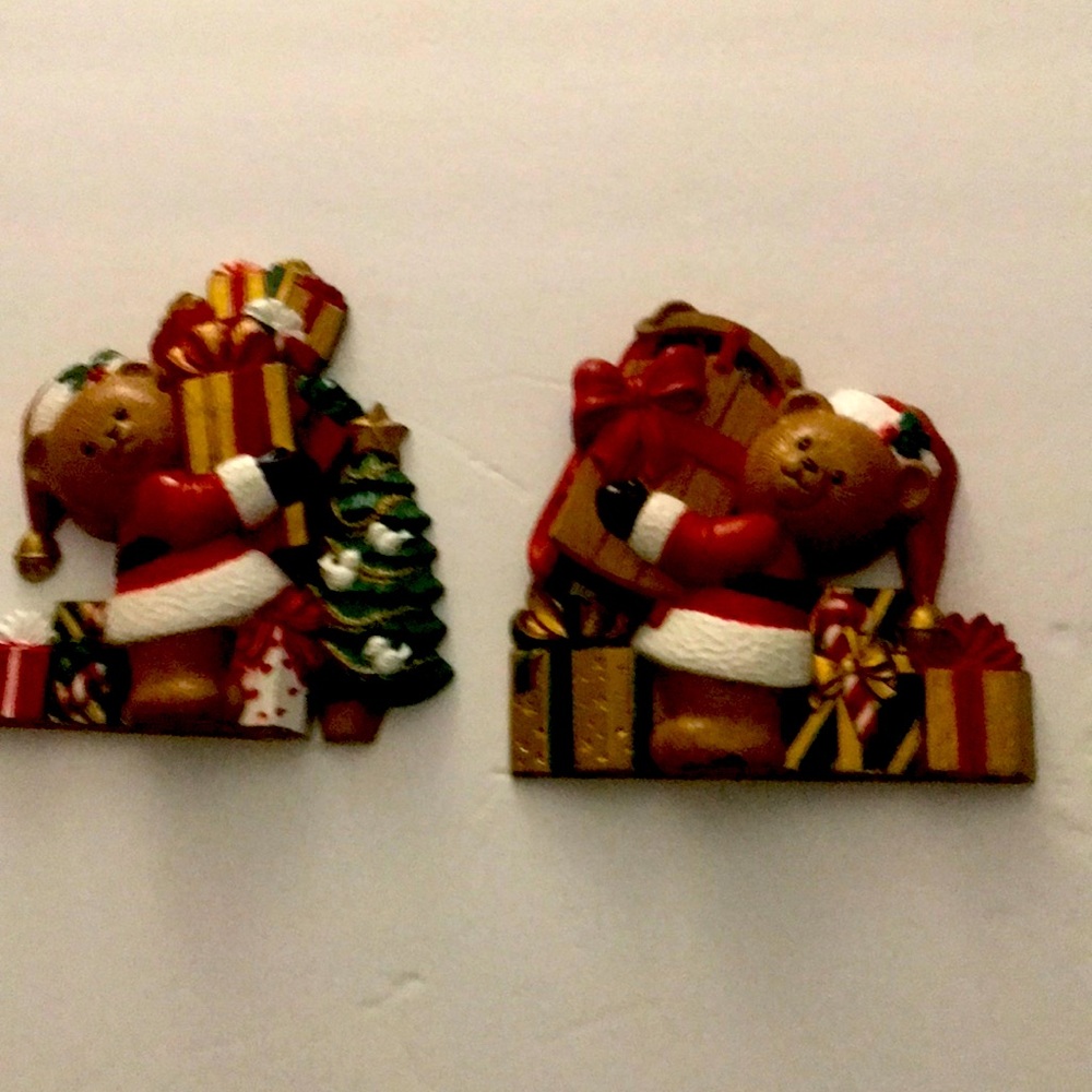 Burwood Holiday Teddy Bear Wall Plaques